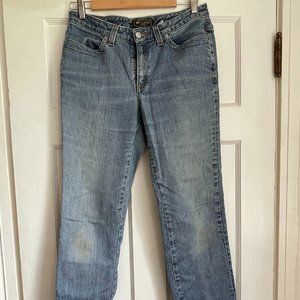 Eddie Bauer Mid Rise Straight Leg Jeans Size 8